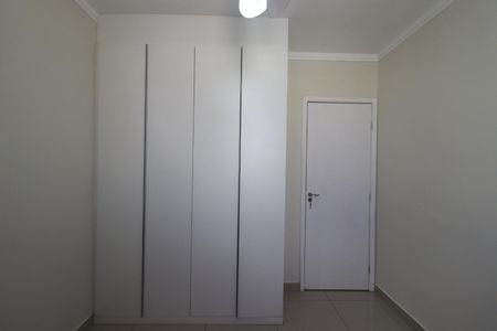 Apartamento para alugar com 54m², 2 quartos e 2 vagas Apartamento para alugar com 54m², 2 quartos e 2 vagasQuarto