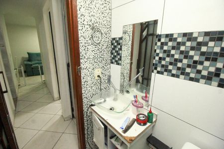 Apartamento à venda com 48m², 2 quartos e 1 vaga Apartamento à venda com 48m², 2 quartos e 1 vagaBanheiro