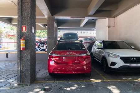 Apartamento para alugar com 97m², 3 quartos e 1 vaga Apartamento para alugar com 97m², 3 quartos e 1 vagaGaragem