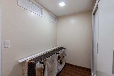 Apartamento para alugar com 97m², 3 quartos e 1 vagaEscritório