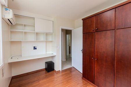 Apartamento para alugar com 97m², 3 quartos e 1 vagaQuarto 2
