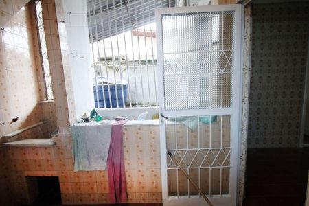 Casa para alugar com 65m², 2 quartos e sem vagaÁrea de Serviço