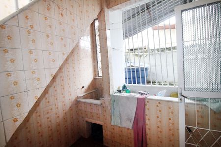 Casa para alugar com 65m², 2 quartos e sem vagaÁrea de Serviço