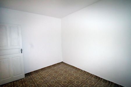 Quarto 2 de casa para alugar com 2 quartos, 65m² em Vaz Lobo, Rio de Janeiro