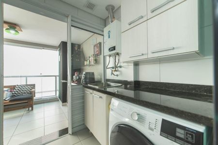 Apartamento à venda com 75m², 2 quartos e 2 vagas Apartamento à venda com 75m², 2 quartos e 2 vagasÁrea de serviço