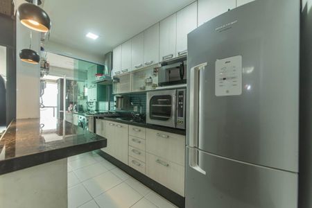 Cozinha de apartamento à venda com 2 quartos, 75m² em Barcelona, São Caetano do Sul
