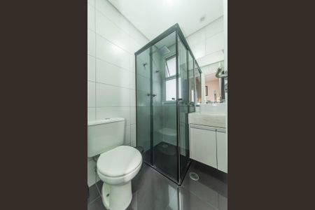 Apartamento à venda com 75m², 2 quartos e 2 vagas Apartamento à venda com 75m², 2 quartos e 2 vagasBanheiro