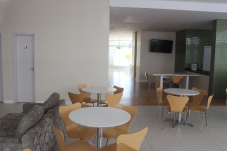 Apartamento à venda com 78m², 2 quartos e 2 vagasÁrea comum - Salão de festas