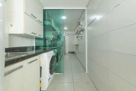 Apartamento à venda com 75m², 2 quartos e 2 vagas Apartamento à venda com 75m², 2 quartos e 2 vagasÁrea de serviço