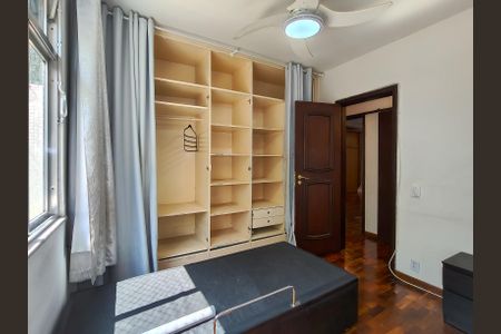 Apartamento à venda com 130m², 3 quartos e 1 vagaQuarto 2