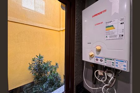 Apartamento para alugar com 75m², 2 quartos e 2 vagas Apartamento para alugar com 75m², 2 quartos e 2 vagasCozinha e Área de Serviço