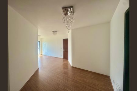 Apartamento para alugar com 85m², 3 quartos e 2 vagas
