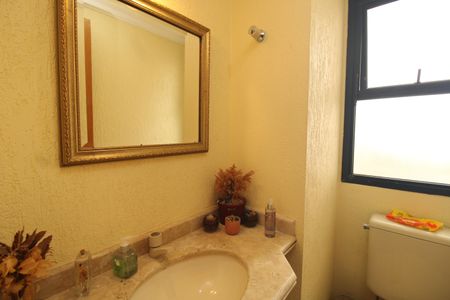 Apartamento à venda com 106m², 2 quartos e 2 vagasLavabo