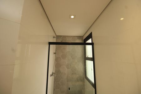 Apartamento à venda com 106m², 2 quartos e 2 vagasBanheiro da Suíte 1