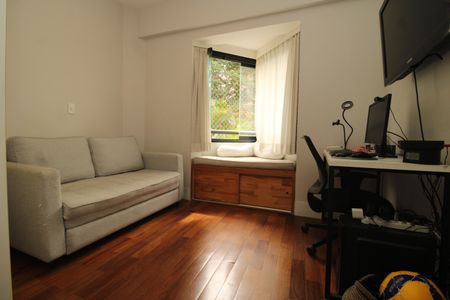 Apartamento à venda com 106m², 2 quartos e 2 vagasSuíte 1