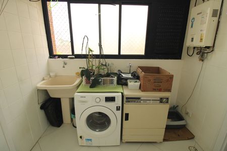 Apartamento à venda com 106m², 2 quartos e 2 vagasÁrea de Serviço