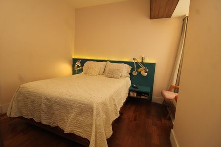 Apartamento à venda com 106m², 2 quartos e 2 vagasSuíte 2