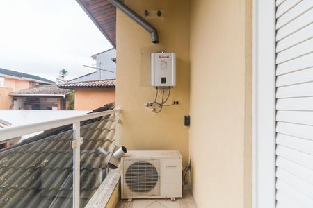 Casa de condomínio para alugar com 300m², 3 quartos e 6 vagas Casa de condomínio para alugar com 300m², 3 quartos e 6 vagasVaranda do Quarto 1