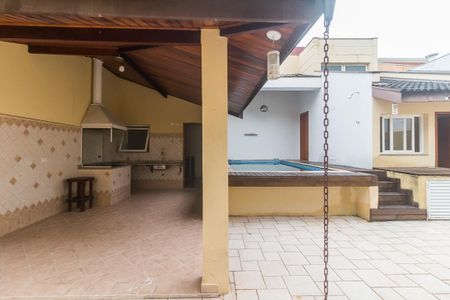 Casa de condomínio para alugar com 300m², 3 quartos e 6 vagas Casa de condomínio para alugar com 300m², 3 quartos e 6 vagasChurrasqueira/Piscina