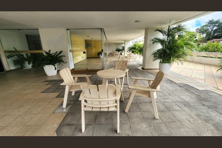 Apartamento para alugar com 57m², 1 quarto e 1 vagaÁrea comum 