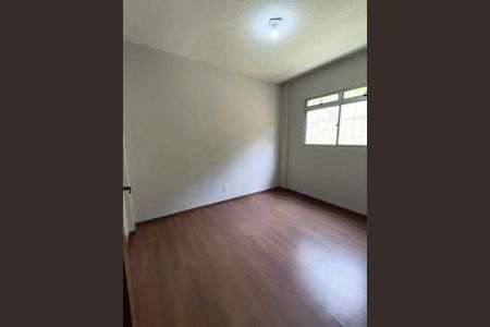 Quarto de apartamento para alugar com 2 quartos, 60m² em Nova Pampulha, Belo Horizonte