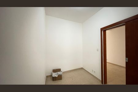 Casa à venda com 108m², 2 quartos e sem vagaQuarto 2