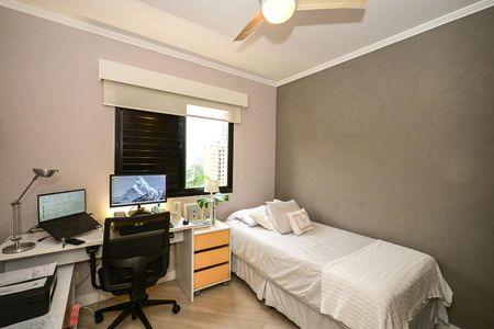 Apartamento à venda com 130m², 3 quartos e 2 vagasQuarto 1