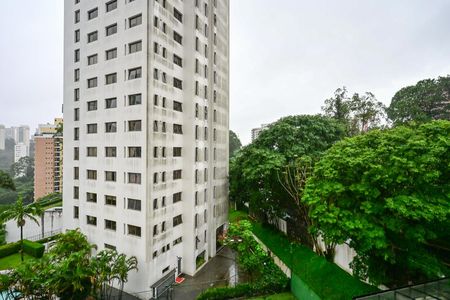 Apartamento à venda com 130m², 3 quartos e 2 vagasVista da Suíte