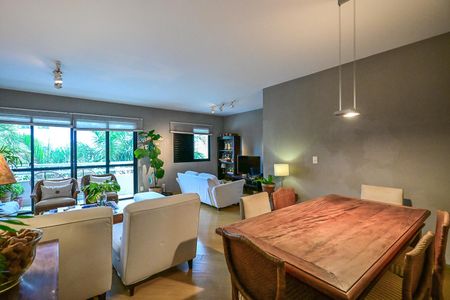 Apartamento à venda com 130m², 3 quartos e 2 vagasSala