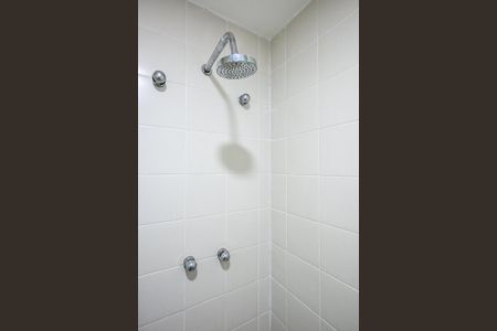 Apartamento à venda com 130m², 3 quartos e 2 vagasChuveiro do Banheiro 