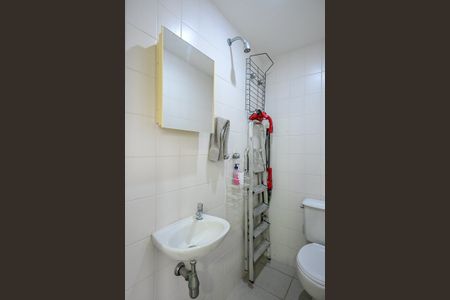 Apartamento à venda com 130m², 3 quartos e 2 vagasBanheiro de Serviço