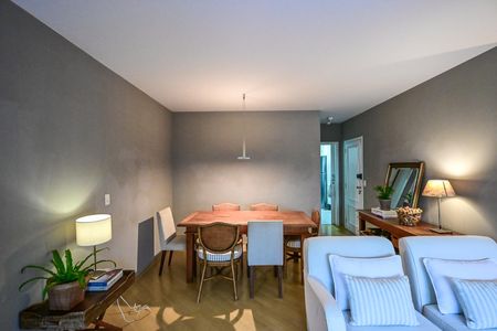 Apartamento à venda com 130m², 3 quartos e 2 vagasSala de Jantar