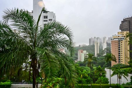 Apartamento à venda com 130m², 3 quartos e 2 vagasVista do Quarto 1