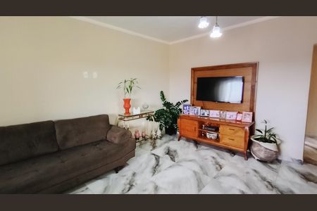 Sala de casa para alugar com 3 quartos, 283m² em Cidade Boa Vista, Suzano