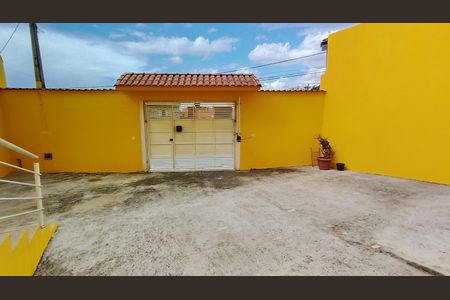 Casa para alugar com 283m², 3 quartos e 4 vagas Casa para alugar com 283m², 3 quartos e 4 vagasQuintal