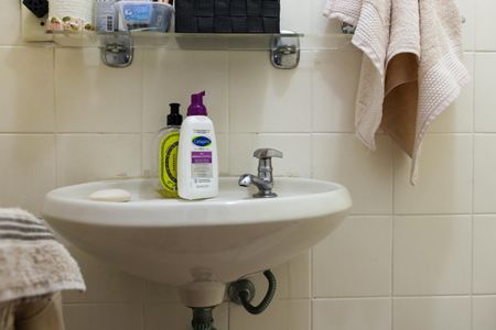 Apartamento à venda com 70m², 2 quartos e 2 vagasBanheiro da Suíte