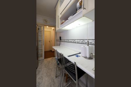 Apartamento à venda com 70m², 2 quartos e 2 vagasCozinha