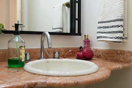 Apartamento à venda com 70m², 2 quartos e 2 vagasBanheiro