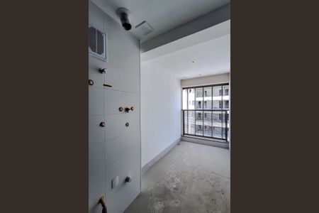 Apartamento à venda com 140m², 3 quartos e 2 vagas Apartamento à venda com 140m², 3 quartos e 2 vagasÁrea de Serviço