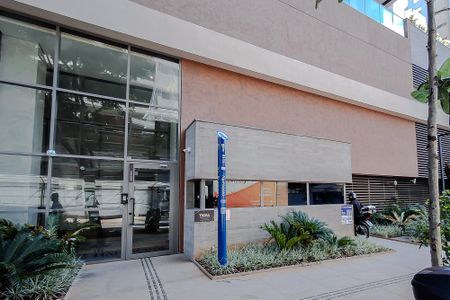 Apartamento à venda com 140m², 3 quartos e 2 vagas Apartamento à venda com 140m², 3 quartos e 2 vagasFachada