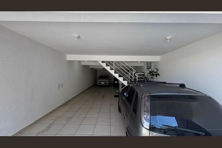 Apartamento à venda com 150m², 2 quartos e 2 vagas Apartamento à venda com 150m², 2 quartos e 2 vagasGaragem