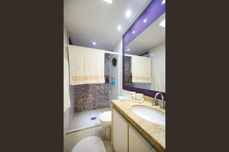 Apartamento à venda com 350m², 3 quartos e 4 vagasBanheiro da suíte 02