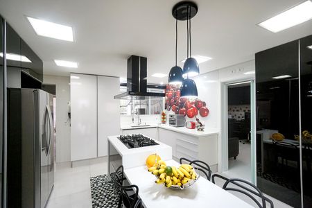 Apartamento à venda com 350m², 3 quartos e 4 vagasCozinha