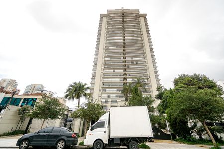 Apartamento à venda com 350m², 3 quartos e 4 vagasFachada