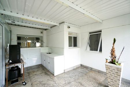 Apartamento à venda com 350m², 3 quartos e 4 vagasÁrea de serviço
