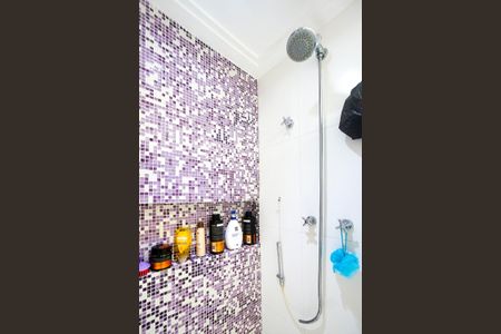Apartamento à venda com 350m², 3 quartos e 4 vagasChuveiro