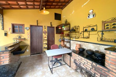 Casa à venda com 400m², 4 quartos e 3 vagas Casa à venda com 400m², 4 quartos e 3 vagasEspaço Gourmet