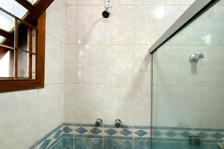 Casa à venda com 400m², 4 quartos e 3 vagas Casa à venda com 400m², 4 quartos e 3 vagasBanheiro