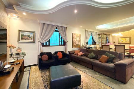 Sala de casa à venda com 4 quartos, 400m² em Nova Vista, Belo Horizonte