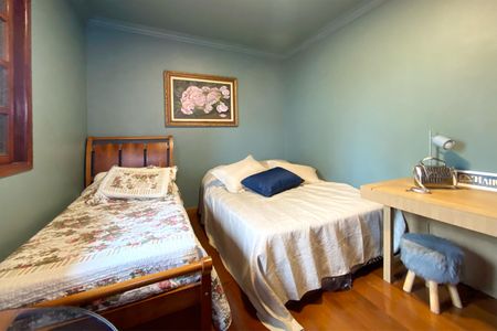 Casa à venda com 400m², 4 quartos e 3 vagas Casa à venda com 400m², 4 quartos e 3 vagasQuarto 3